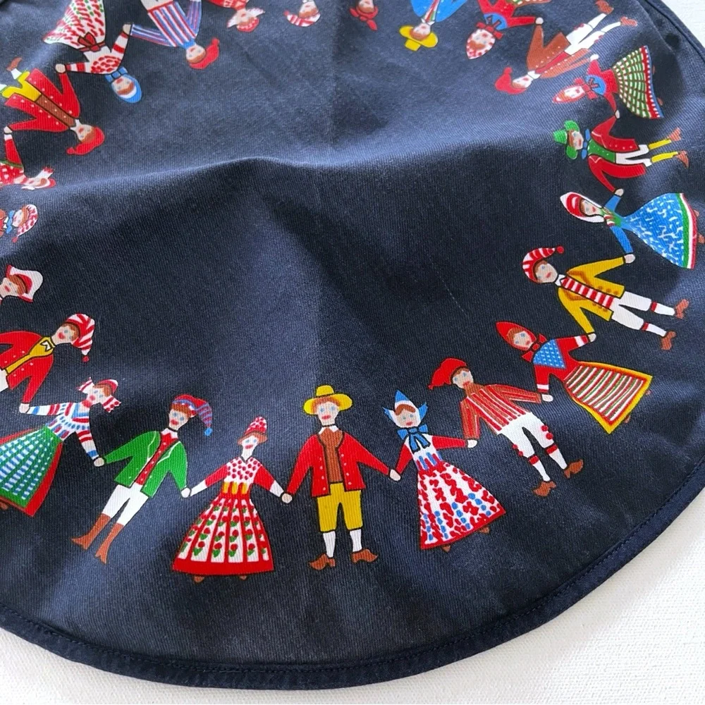 Vintage Scandinavian Folk Art Round Placemat Table Linen